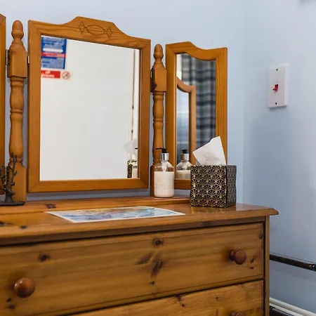 Portland House Κέσγουικ