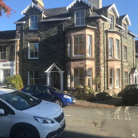 Portland House * Κέσγουικ