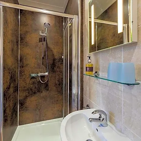 Portland House Отель типа 