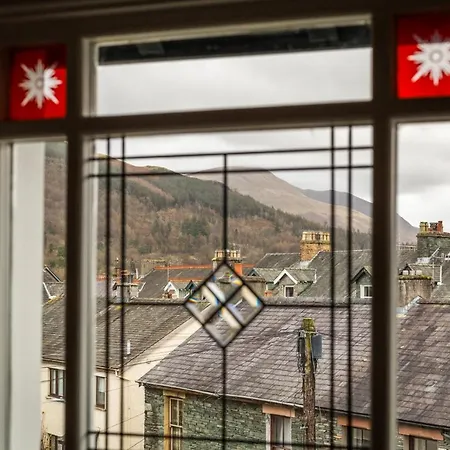 Portland House Bed & Breakfast