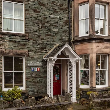 Portland House Bed & Breakfast